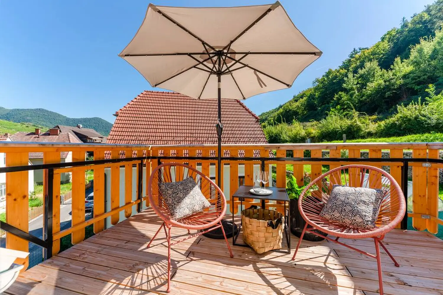 Vinum.Lodge Spitz in der Wachau von Tierra.Yoga.Tina