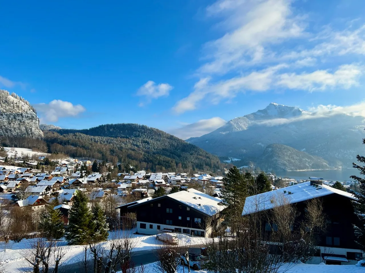 St Gilgen, Berge mit Schneefläche von Tierra.Yoga.Tina