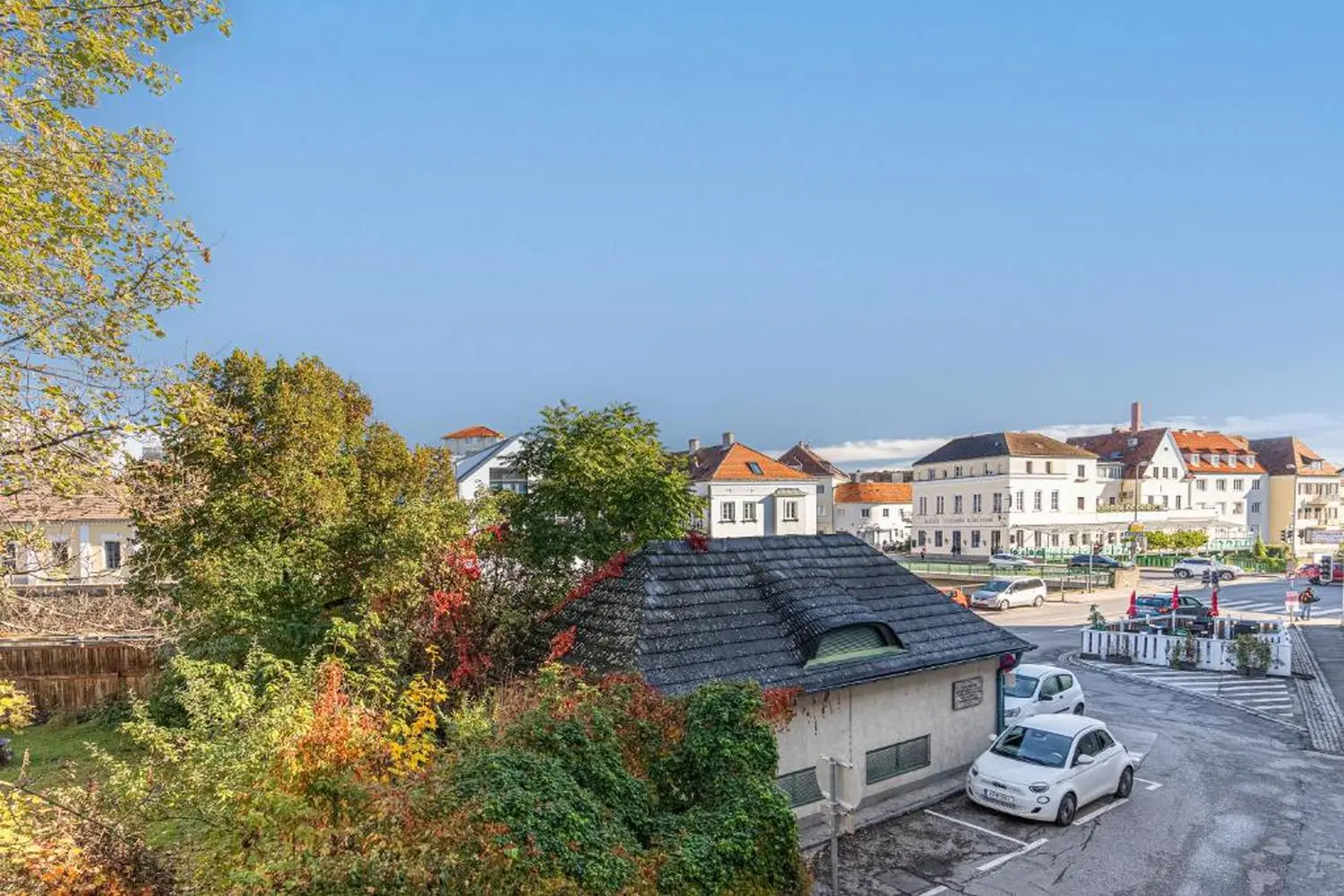 Riverside Appartement - City Center von Tierra.Yoga.Tina